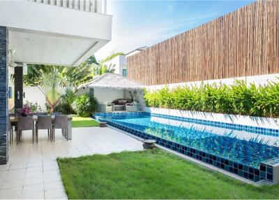 The luxury 5 bedroom villa for rent @ Bantai beach