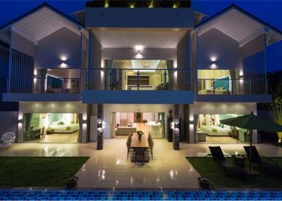 The luxury 5 bedroom villa for rent @ Bantai beach