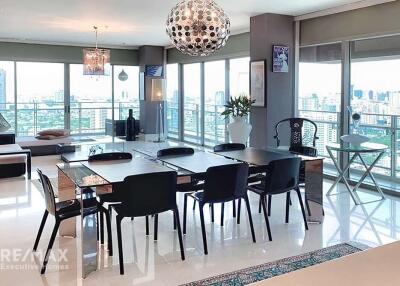 Luxurious 4 Bed Penthouse with Panoramic Views  The Madison 41  BTS Phrom Phong 4 Mins Walk