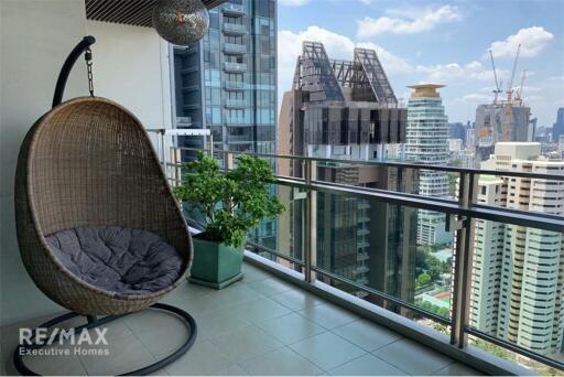 Luxurious 4 Bed Penthouse with Panoramic Views  The Madison 41  BTS Phrom Phong 4 Mins Walk