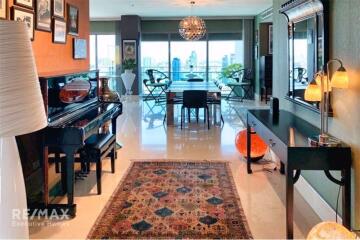 Luxurious 4 Bed Penthouse with Panoramic Views  The Madison 41  BTS Phrom Phong 4 Mins Walk