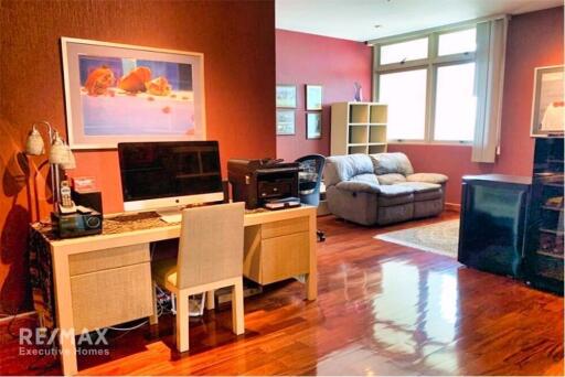 Luxurious 4 Bed Penthouse with Panoramic Views  The Madison 41  BTS Phrom Phong 4 Mins Walk