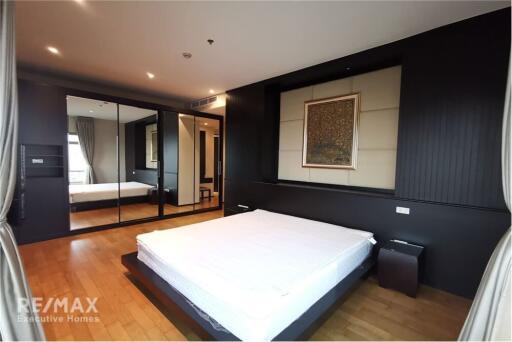 Spacious 3-Bedroom Fully Furnished Condo at The Madison Sukhumvit 41, 4 Mins Walk to BTS Phrom Phong