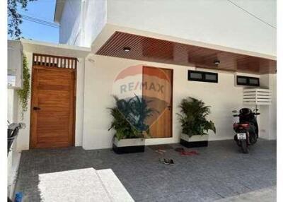 Brand New 3 Bedrooms 3 Bathrooms In Plae Laem Near Beach