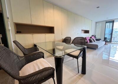 1-bedroom condo for sale close to BTS Asoke