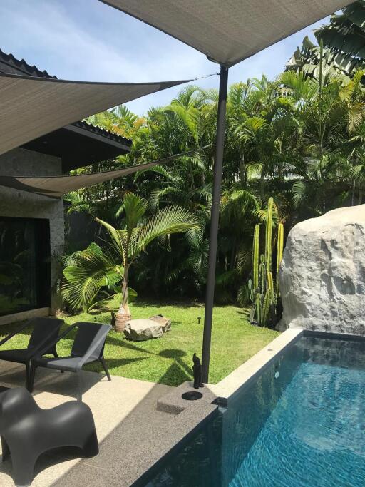 tropical 3 bedrooms house for sale in Koh Samui Maenam