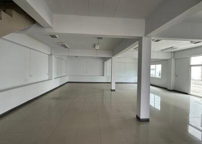 For Rent Ayutthaya Warehouse Phahonyothin Road Wang Noi