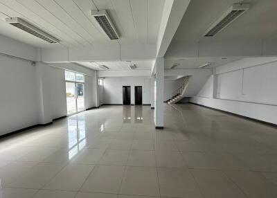 For Rent Ayutthaya Warehouse Phahonyothin Road Wang Noi