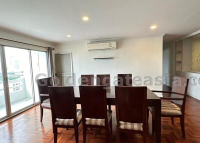 Big 3 Bedrooms Furnished Condo - Sukhumvit 39 (Phrom Phong)