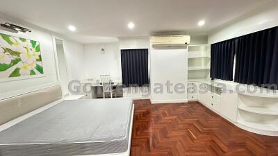 Big 3 Bedrooms Furnished Condo - Sukhumvit 39 (Phrom Phong)