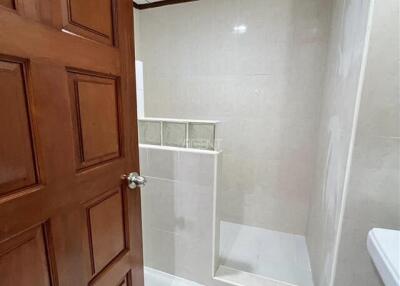 For Rent Condominium Wittayu Complex  90 sq.m, 2 bedroom