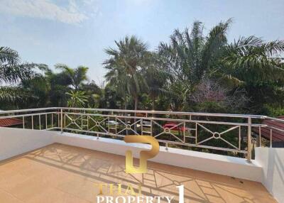 Fully Furnished Elegant Pool Villa - Paradise Villa 2 Pattaya