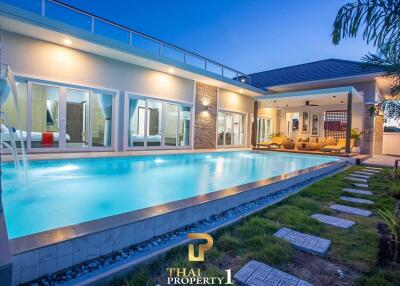 Luxury New 3 Bedroom Pool Villa For Sale - Soi Hua Hin 102