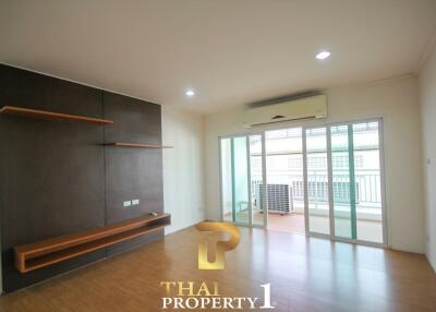 City View - 2 Bed Condo At Baan Klang Hua Hin