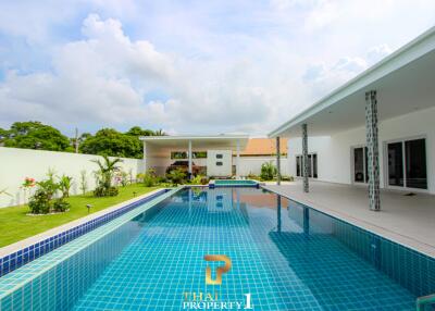 New Modern Low Energy Luxury Pool Villa With German Construction Technology