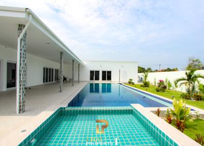 New Modern Low Energy Luxury Pool Villa With German Construction Technology