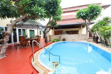 High-End Private Pool Villa Pratamnak 4 Pattaya