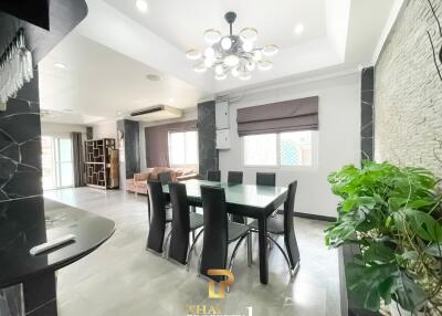 Two Storey Villa - View Point Village