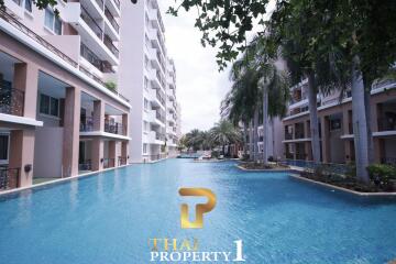 Lovely Renovated 1 Bed Condo At Paradise Park Jomtien