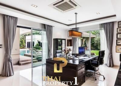 Masterpiece Pool Villa In Pattaya City