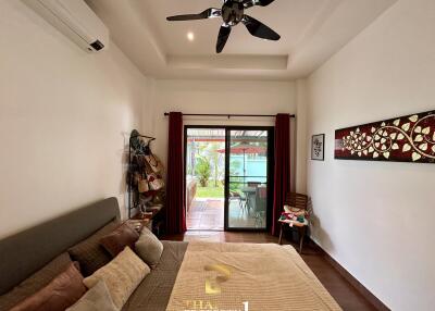 OUTSTANDING FAMILY RESIDENCE IN BANG SARAY (2km from the Silver Lake)