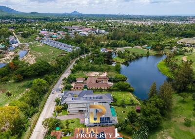 4 Bedroom Pool Villa Within Palm Hills Golf Club - Cha Am / Hua Hin