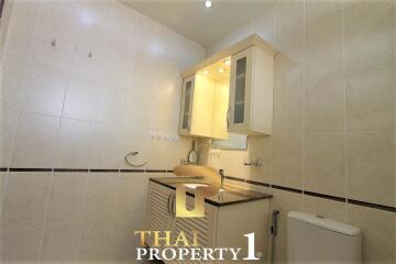 Nordic Park Hill, 3 Bed, 5th floor Pratamnak