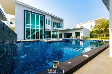 Modern Luxury Pool Villa At Palm Garden Hua Hin / Cha Am