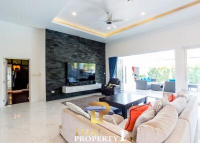 Modern High Quality 4 Bed Pool Villa For Sale - Hua Hin Soi 70