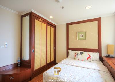 Stunning Beachfront 3 Bed Unit For Sale - Cha Am Long Beach