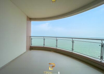 Stunning Beachfront 3 Bed Unit For Sale - Cha Am Long Beach