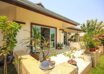 Gorgeous 3 Bed Villa At Emerald Resort Hua Hin Soi 112