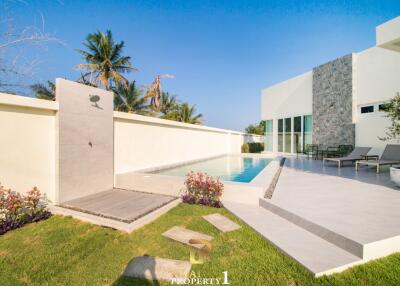 New Private Modern Luxury Pool Villa in Hua Hin Soi 112