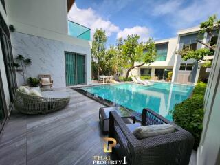 Modern Luxury 6 Bedroom Pool Villa - 98 LakeVille Mabprachan