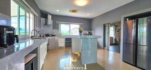 Large Family 6 Bed Pool Villa On 1 Rai 70 Sqw. Plot - Huai Yai - Pattaya