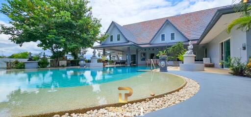 Large Family 6 Bed Pool Villa On 1 Rai 70 Sqw. Plot - Huai Yai - Pattaya