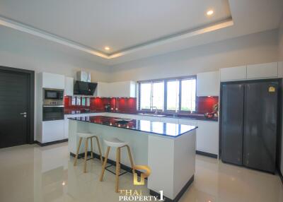 210 ตรม., 3 ห้องนอน, 3 ห้องน้ำ บ้าน ราคา ฿ 9,590,000