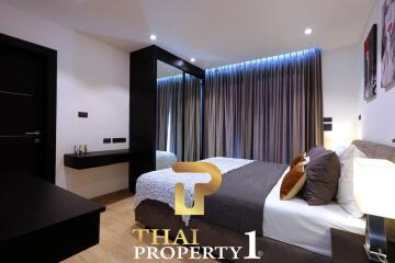 New 2 Storey Villa - Central Pratamnak Soi 5