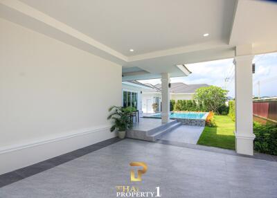 READY TO MOVE IN - New Magnificent 3 Bed, 3 Bath Pool Villa - The Coco Hua Hin