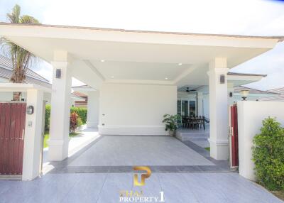 READY TO MOVE IN - New Magnificent 3 Bed, 3 Bath Pool Villa - The Coco Hua Hin