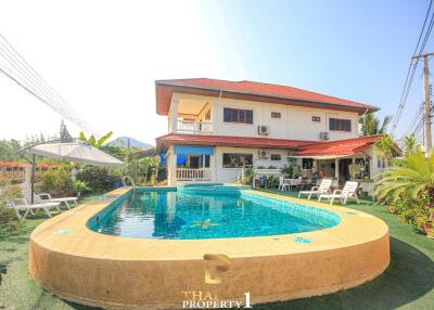 Private 7 Bed Pool Villa - Hua Hin Soi 102