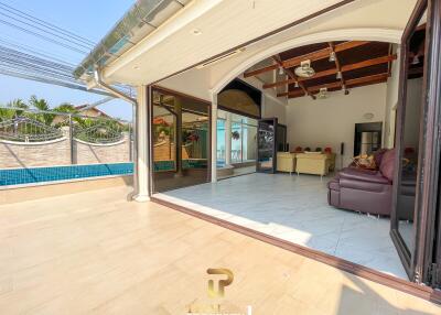 Corner Plot - 4 Bedroom Pool Villa For Sale - Soi Hua Hin 94