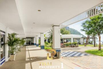 BEACHFRONT 2 BEDROOM CONDO FOR SALE IN MILFORD PARADISE - KHAO TAO