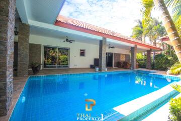 Wijitra Village Hua Hin - Large Two Bedroom Pool Villa For Sale