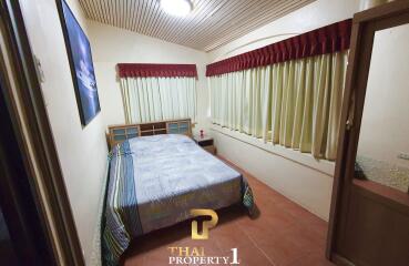 Beach Side House -Tranquil 3 Bedroom For Sale -  Na Jomtien 38