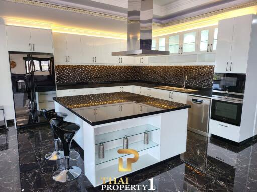 Luxurious Penthouse With Sea View - Pratamnak