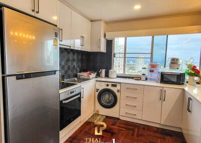 Beachfront Pattaya Bay View At Park Beach Condo Wongamat Pattaya