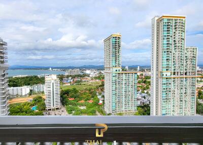 Beachfront Pattaya Bay View At Park Beach Condo Wongamat Pattaya