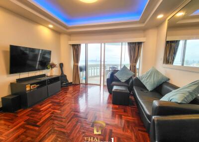 Beachfront Pattaya Bay View At Park Beach Condo Wongamat Pattaya