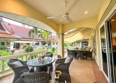 LEASEHOLD - Contemporary Thai Style 3 Bedroom House At Nordic Tropical Resort